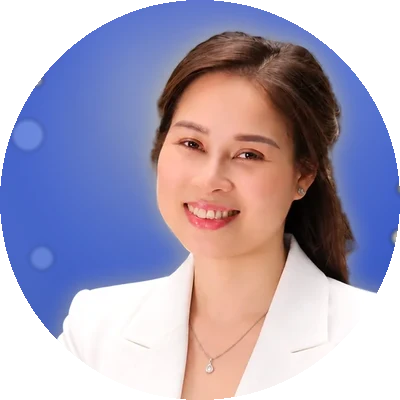 Coach Nguyễn Tú Oanh